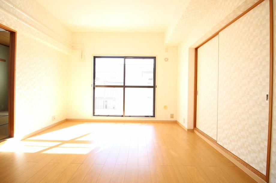 Renovated 4DK Apartment for Sale in Aoba Ward, Sendai, 78.52m2 - Thumbnail 3