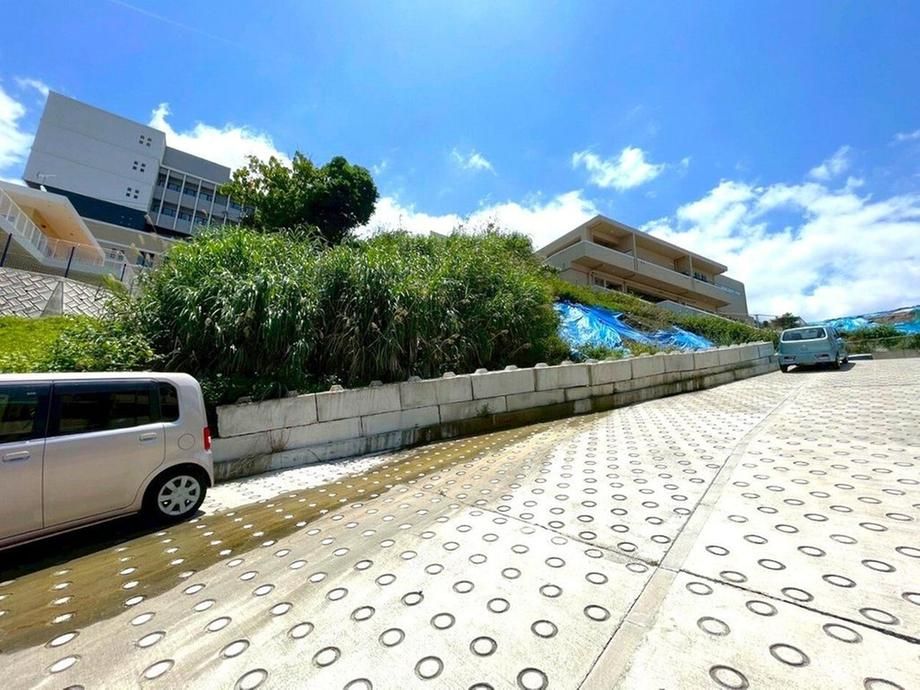 329 sqm Land for Sale Near Urasoe-Maeda Station, Okinawa - Thumbnail 3