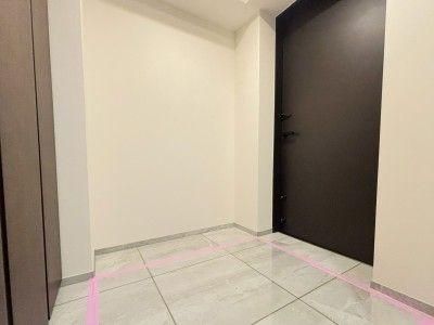 3LDK Apartment for Sale in Shibuya, Tokyo - Proud Ebisu Hillside Garden - Thumbnail 3