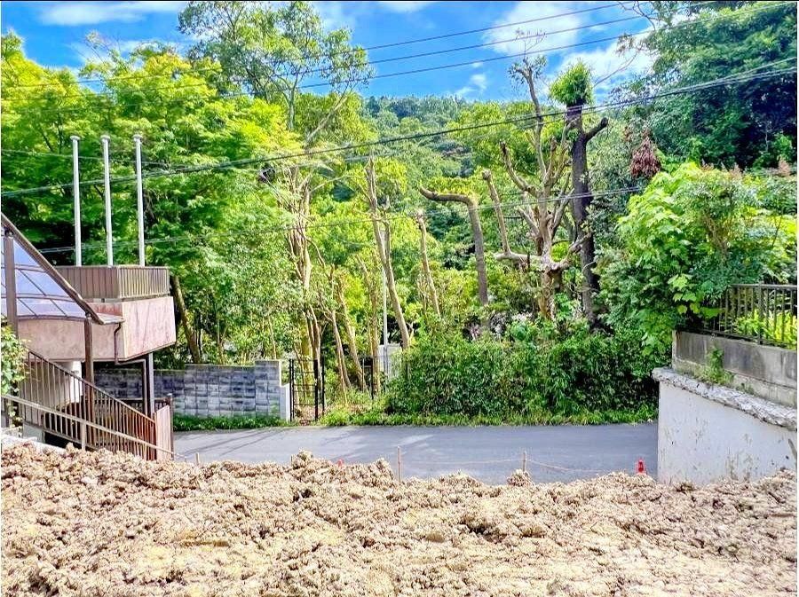 147m2 Land for Sale in Hayama Town, Kanagawa Prefecture - Thumbnail 4