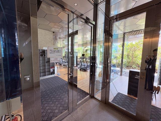 1LDK Apartment for Sale in Omoromachi, Naha, Okinawa - 66.65m2 - Thumbnail 2
