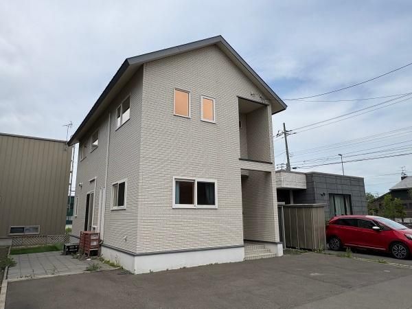 4LDK Detached House for Sale in Higashi-ku, Sapporo - Thumbnail 4