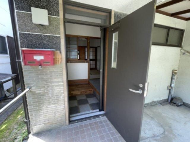 Renovated 3DK House for Sale in Iwakuni, Yamaguchi - Thumbnail 2