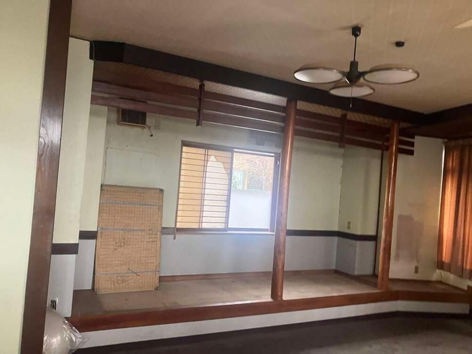 Pre-owned 1K House in Fukushima City with Large Land - Thumbnail 4