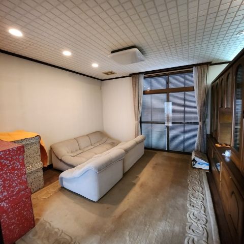 Large 12SDK Wooden & RC House Near Beach in Minamiawaji, Hyogo - Thumbnail 3