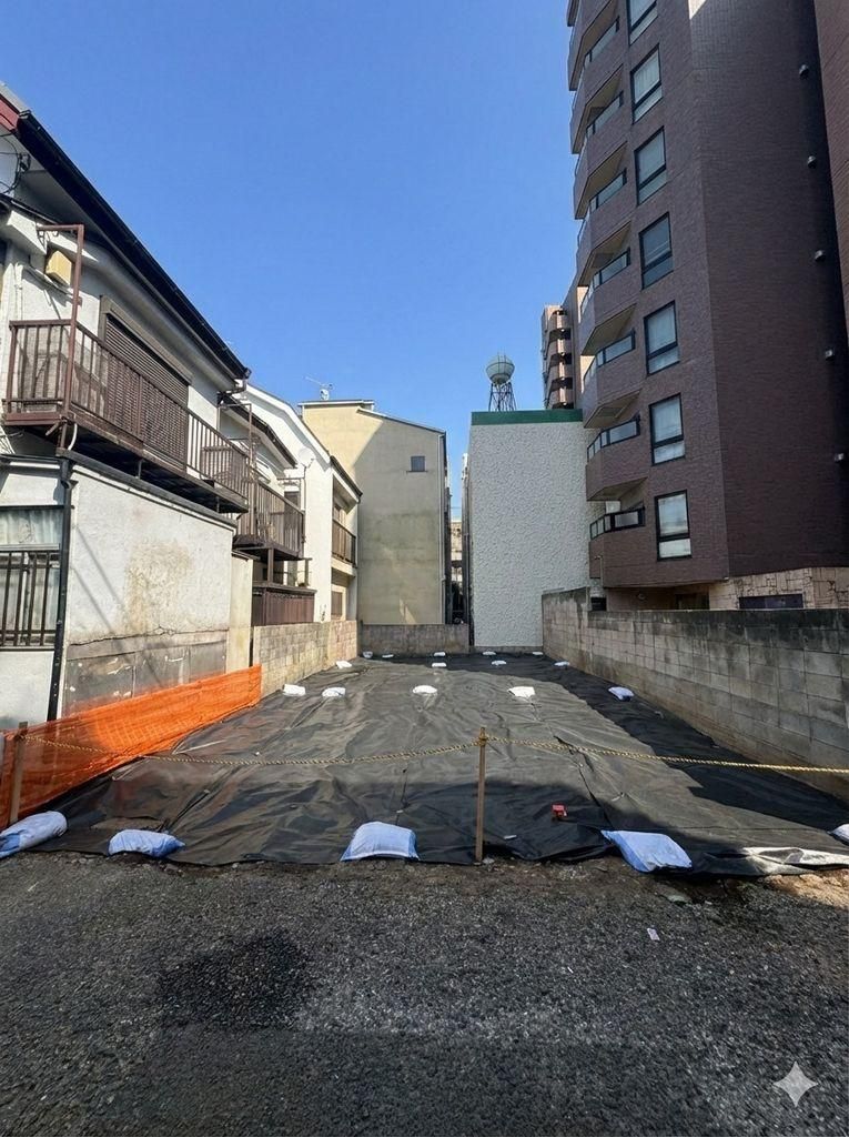 Land for Sale in Mejiro, Toshima-ku, Tokyo - 87.92 sqm - Thumbnail 2