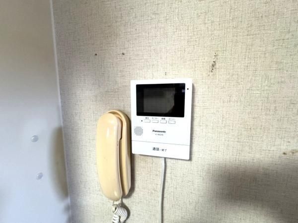 Spacious 5LDK Detached House in Gakuen Kibana-dai, Miyazaki - Thumbnail 4
