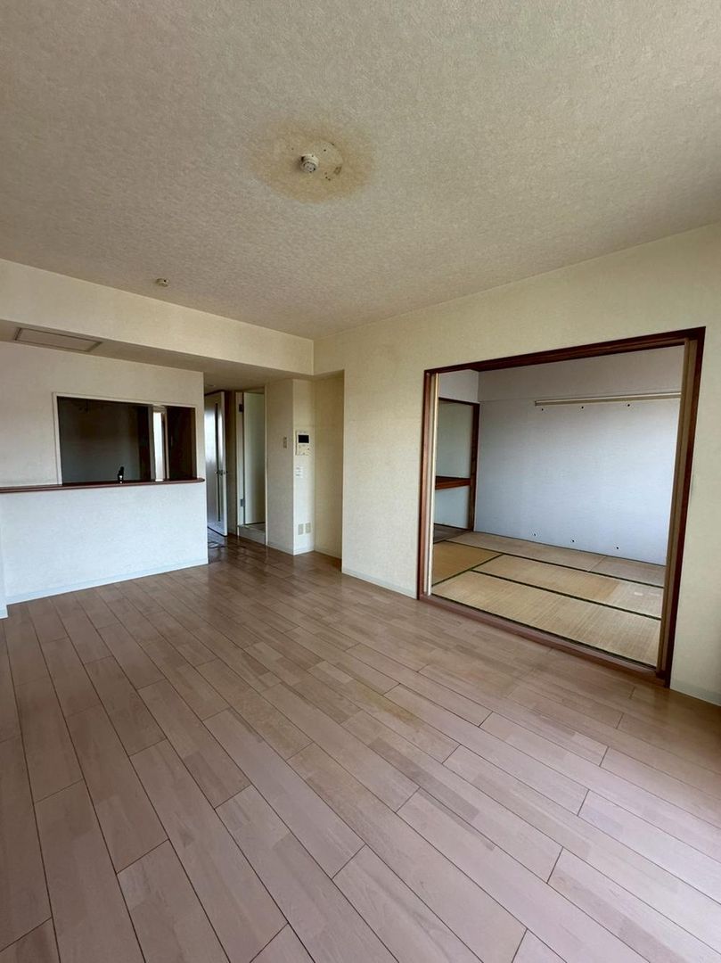 3LDK Apartment for Sale in Eniwa, Hokkaido - 67.8m2 - Thumbnail 4