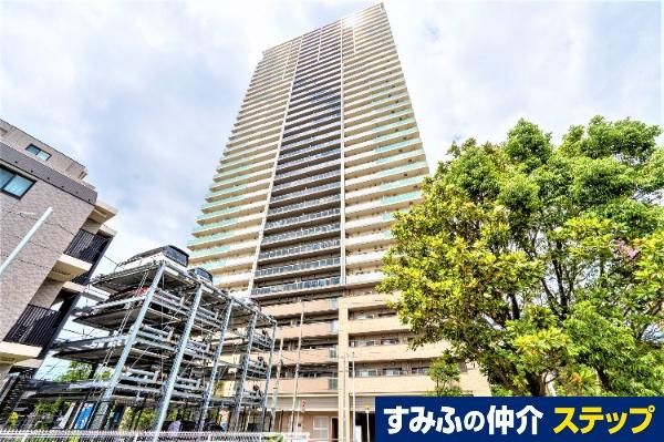 3LDK Apartment for Sale in Inage, Chiba - 81.68m² - Thumbnail 2