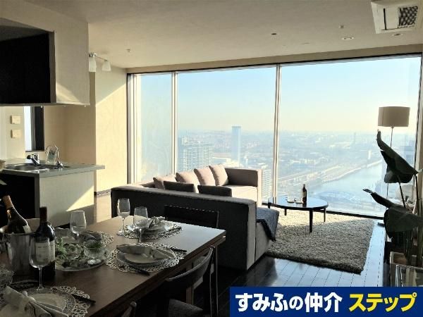2LDK Apartment for Sale in Minato-ku, Tokyo - 85.56 sqm - Thumbnail 2