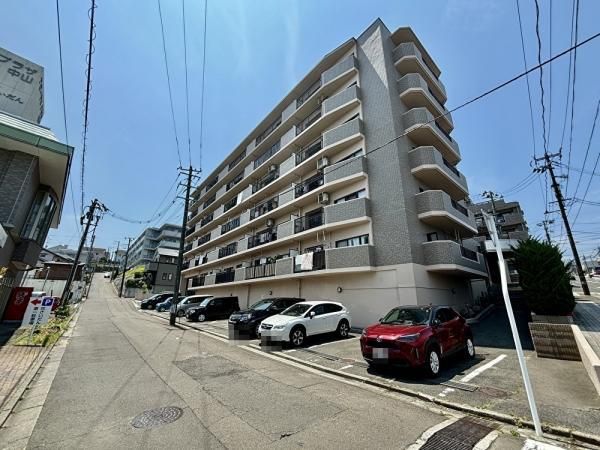 Renovated 3LDK Apartment for Sale in Sendai, Miyagi - Thumbnail 3