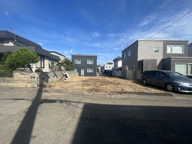 148m2 Land for Sale in Nishi Ward Sapporo Hokkaido - Thumbnail 3
