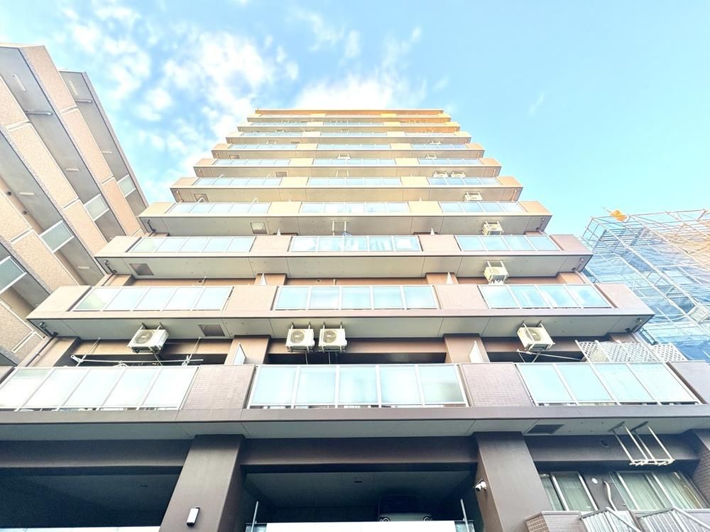 Renovated 3LDK Apartment in Nerima, Tokyo - 62.68m² - Thumbnail 3