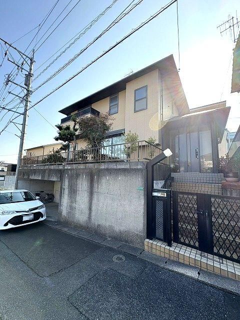 Renovated 4LDK+S House in Yahatanishi-ku, Kitakyushu - Thumbnail 2