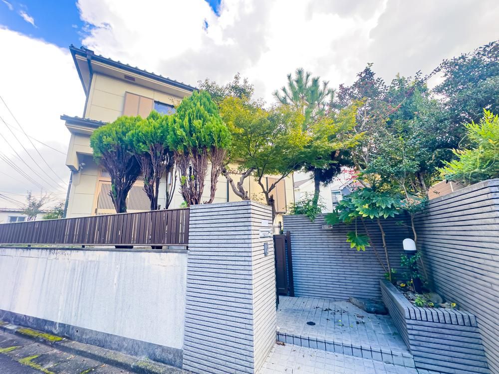 6LDK House in Hachioji with Renovated Interior and Large Garden - Thumbnail 2