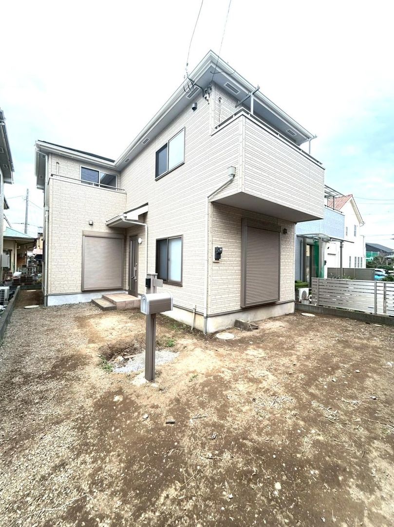 Renovated 4LDK House for Sale in Matsubushi, Saitama - Thumbnail 2