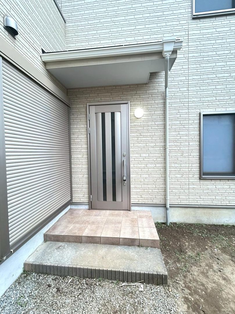 Renovated 4LDK House for Sale in Matsubushi, Saitama - Thumbnail 3