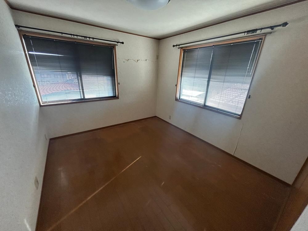5DK+S Family House for Sale Near Tomiya Station, Sendai - Thumbnail 4