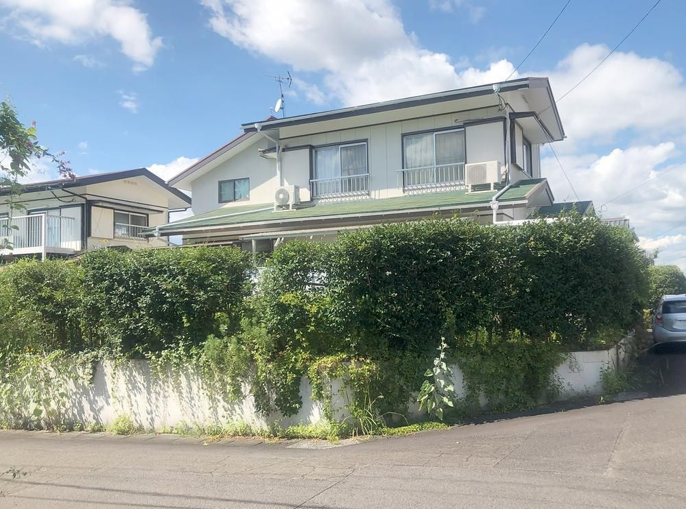 6LDK Detached House for Sale in Otsukadai Nishi, Miyazaki City - Thumbnail 3