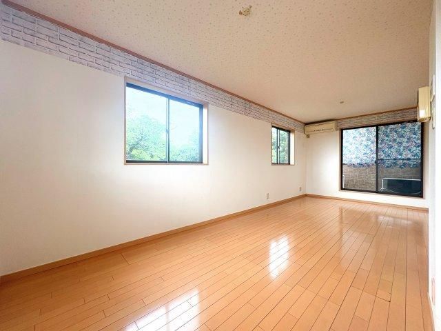 2LDK Detached House for Sale in Shimizugaoka, Minami Ward, Yokohama - Thumbnail 3