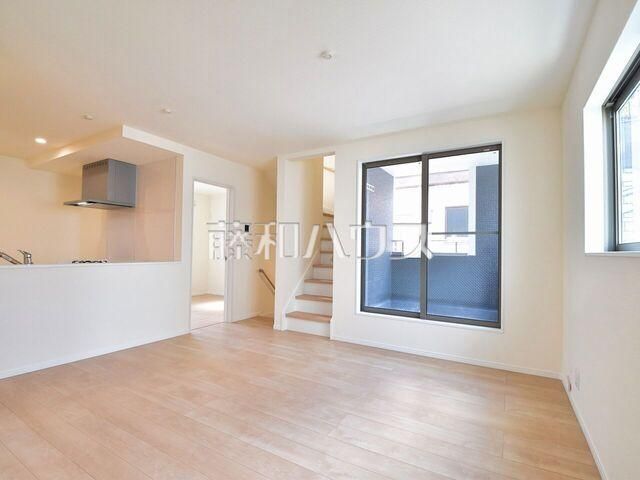Modern 2LDK+S House for Sale in Hachioji, Tokyo - Thumbnail 3