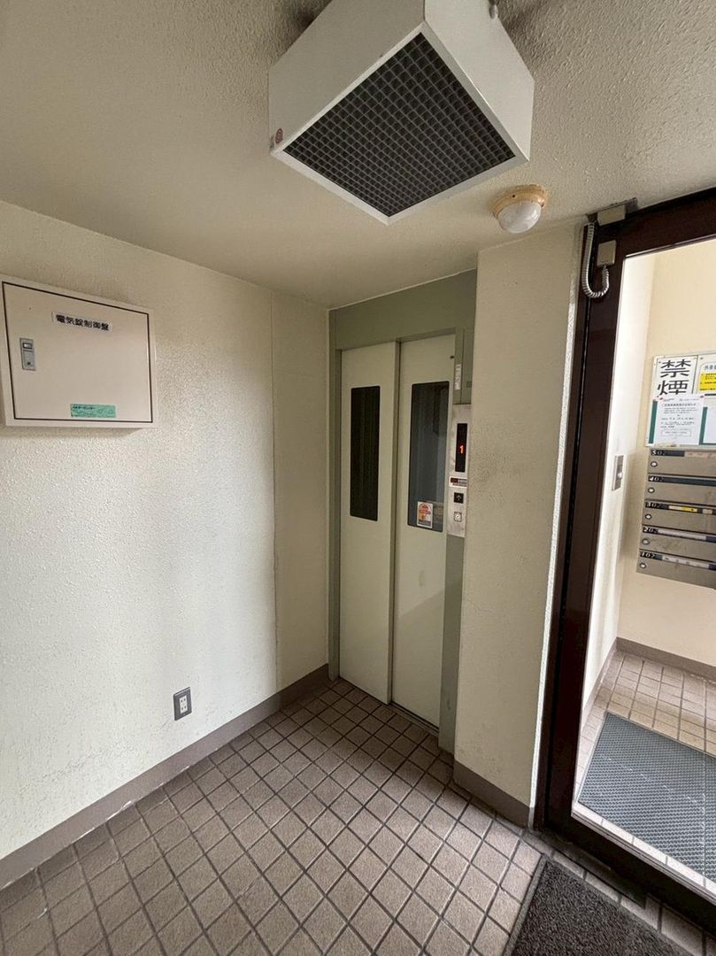 2LDK Apartment for Sale in Shiroishi, Sapporo - 69m2 - Thumbnail 4