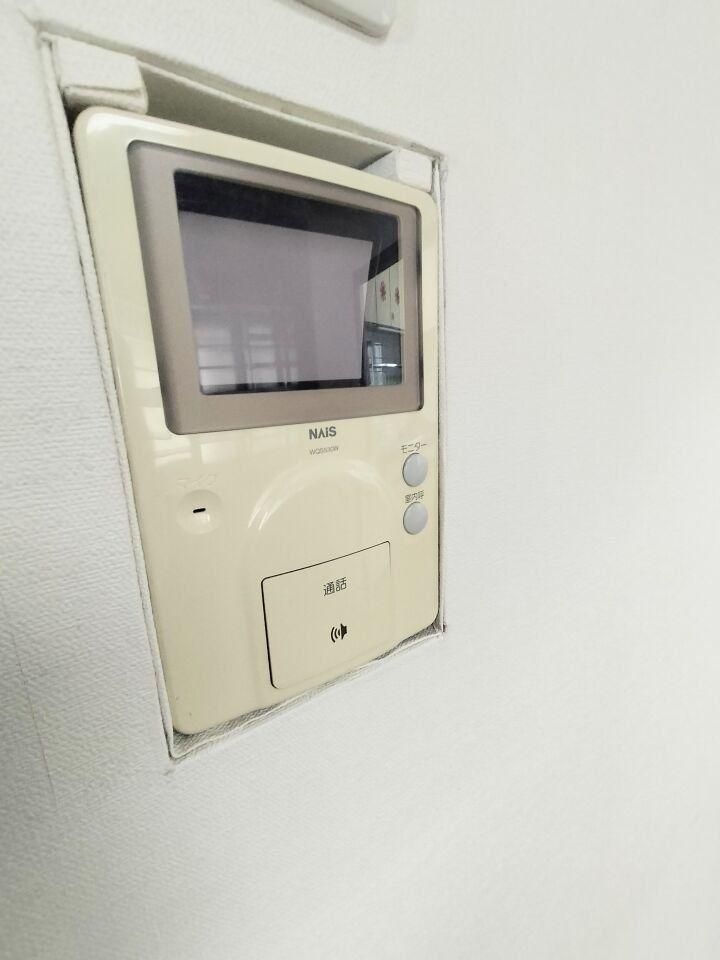 3LDK Apartment for Sale Near Kita 24-jo Station, Sapporo - Thumbnail 3