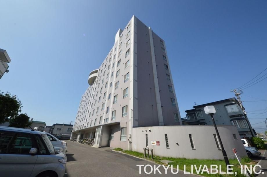 11-Story RC Apartment in Sapporo Higashi-ku, Hokkaido - Thumbnail 4