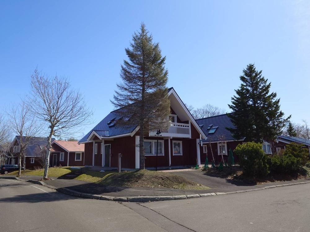 5LDK Swedish Hills Detached House in Tobetsu, Hokkaido - Image 1
