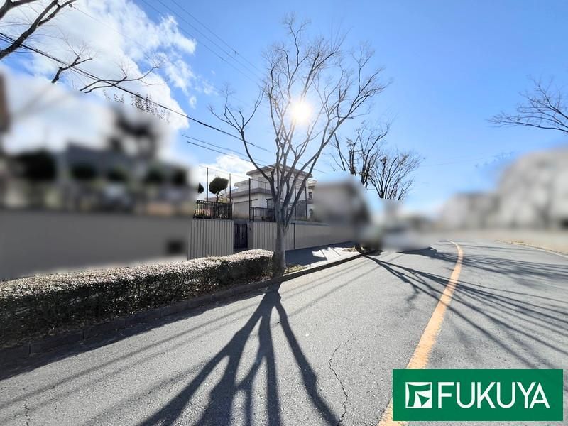112.6 Tsubo Land for Sale in Suita, Osaka - No Building Conditions - Thumbnail 4
