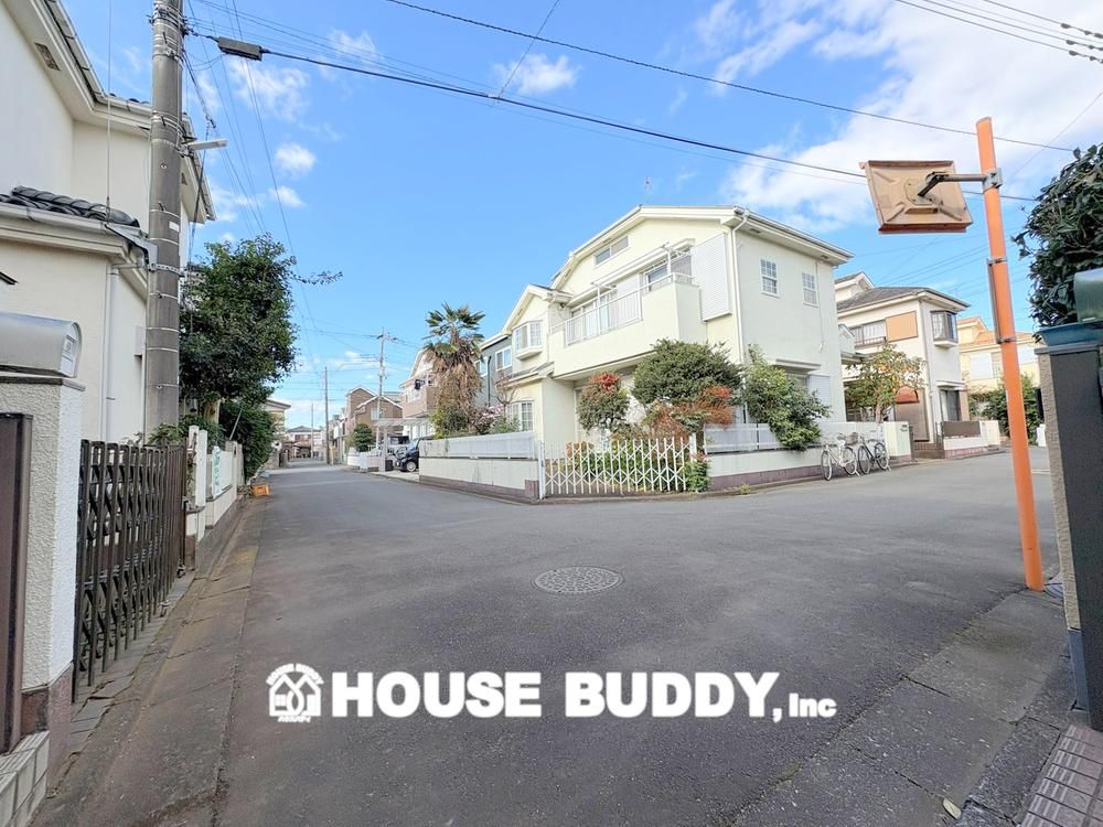 2LDK Detached House for Sale in Musashimurayama, Tokyo - Thumbnail 2