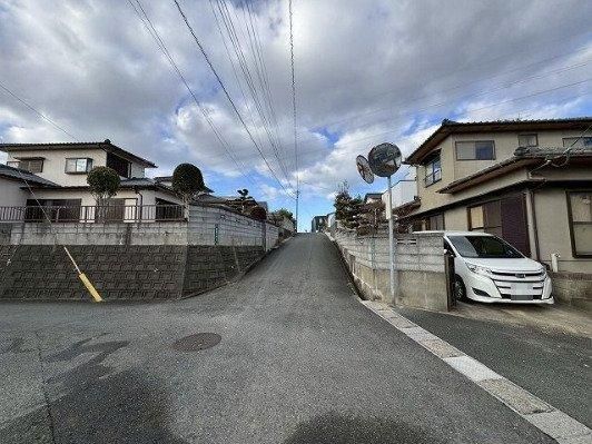 4LDK Corner Lot House for Sale in Okagaki, Fukuoka - Thumbnail 4