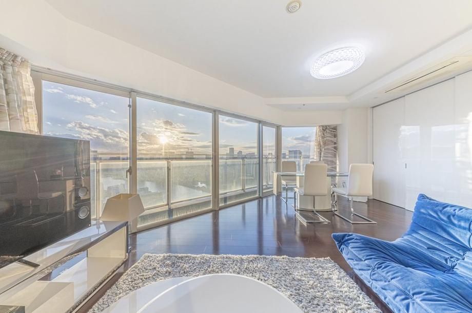 2LDK Apartment for Sale in Chuo Ward, Tokyo - 82.66 sqm - Thumbnail 3