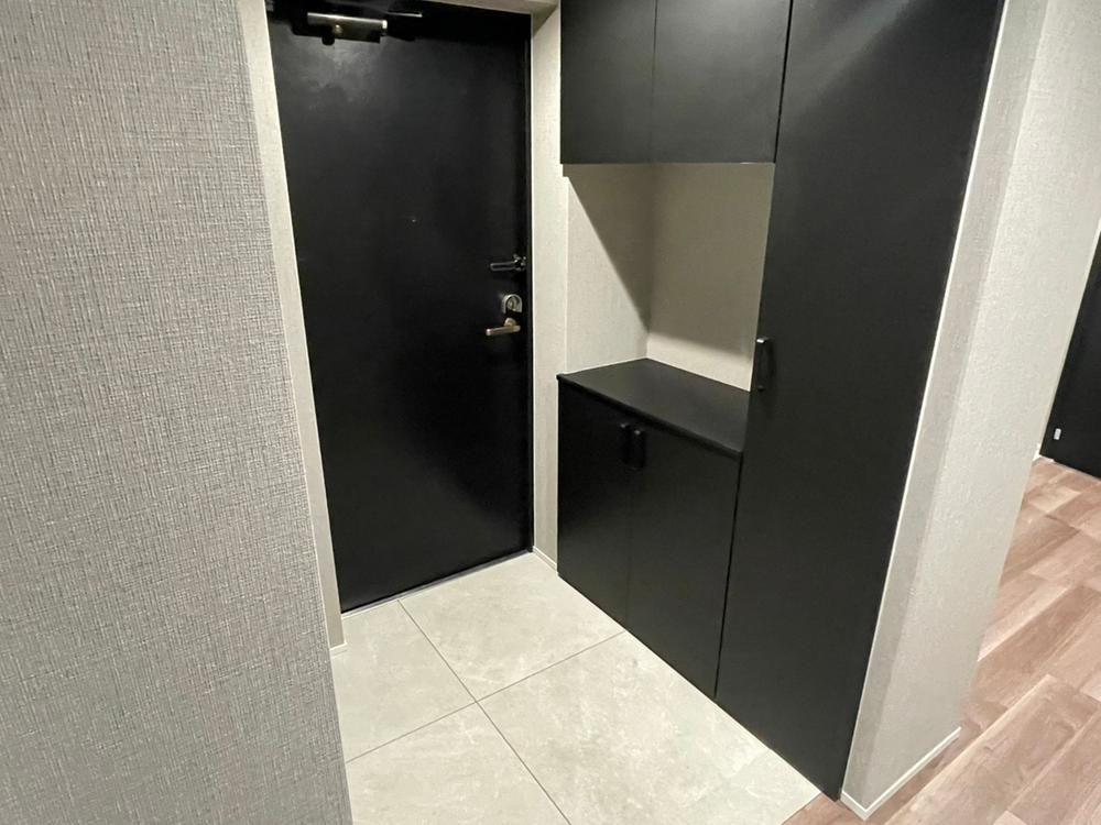 Renovated 4LDK Apartment in Kawasaki, Kanagawa - Thumbnail 2