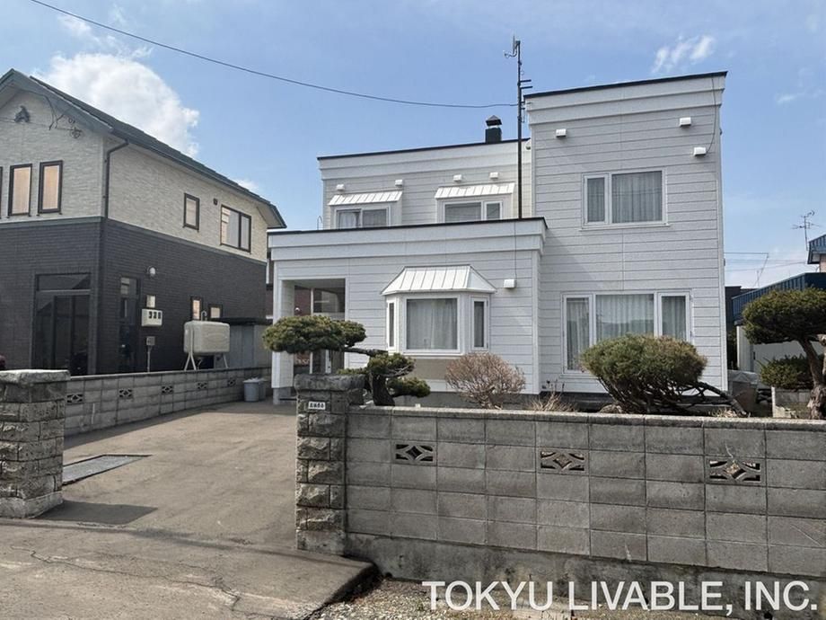 5LDK House for Sale in Nipporo Higashimachi, Ebetsu, Hokkaido - Thumbnail 2