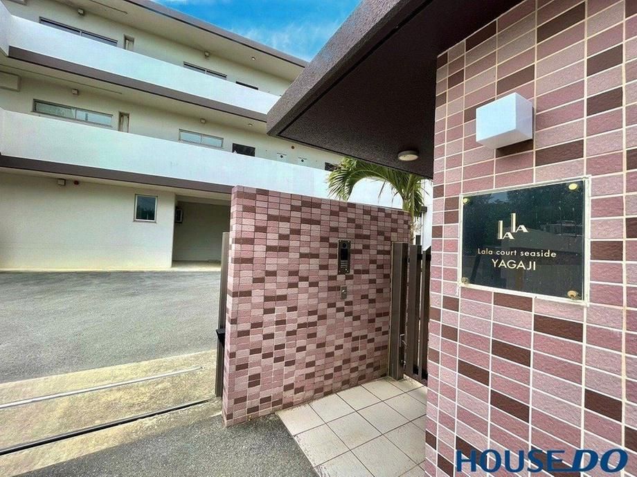 1LDK Ocean View Apartment for Sale in Nago, Okinawa - Thumbnail 4