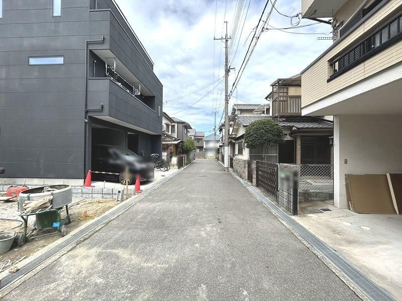 Renovated 3DK House for Sale in Takatsuki, Osaka - Thumbnail 3