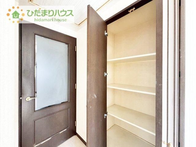 4LDK Apartment for Sale in Ryugasaki, Ibaraki - 75.67 sqm - Image 1