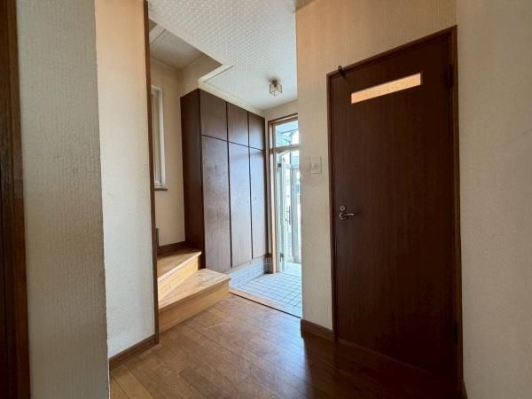 5LDK+S House in Kitaokadome, Sapporo - 11 Million Yen - Thumbnail 3