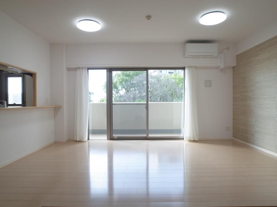 Renovated 3LDK Apartment for Sale in Miyazaki City, 72m2 - Thumbnail 3