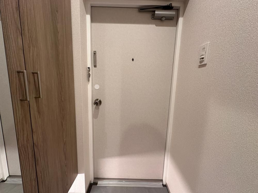 Renovated 3LDK Apartment Near Nishi-Juhachi-Chome Station, Sapporo - Thumbnail 3