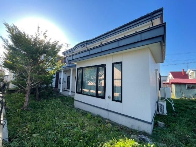 5LDK Two-Generation House for Sale in Makubetsu, Hokkaido - Thumbnail 2