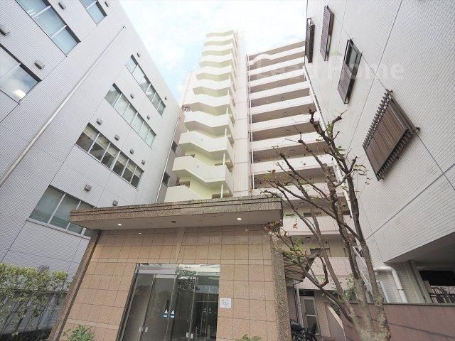 Shuwa Tameike Sanno Residence Condo in Minato, Tokyo - Thumbnail 3