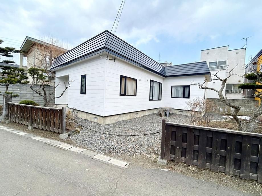 Land for Sale in Chuo Ward, Sapporo - 241 m² Plot - Thumbnail 2