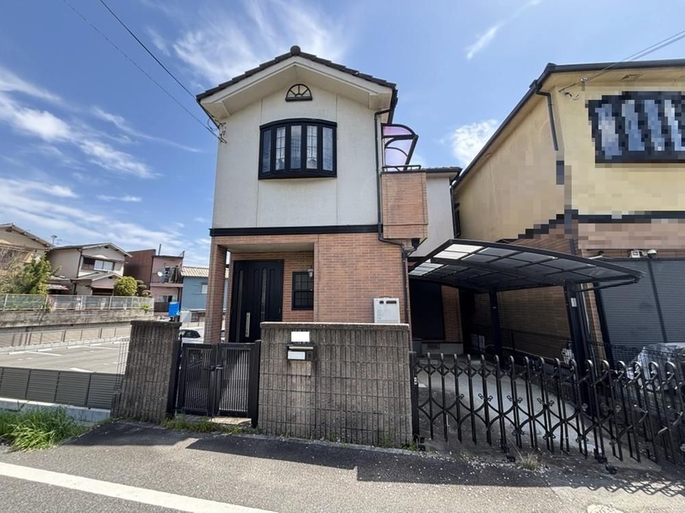 4LDK Detached House for Sale in Ikoma City, Nara - Thumbnail 2