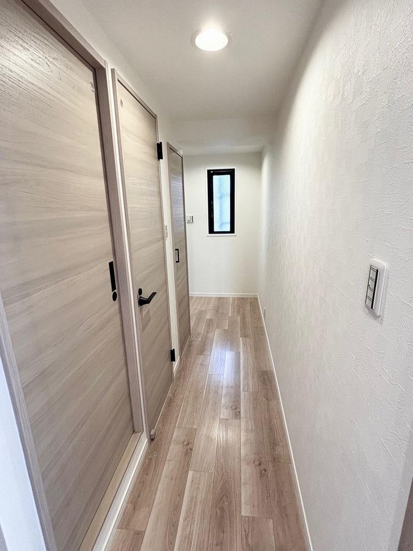 Verve Uehonmachi 3LDK Renovated Apartment for Sale in Osaka - Thumbnail 3