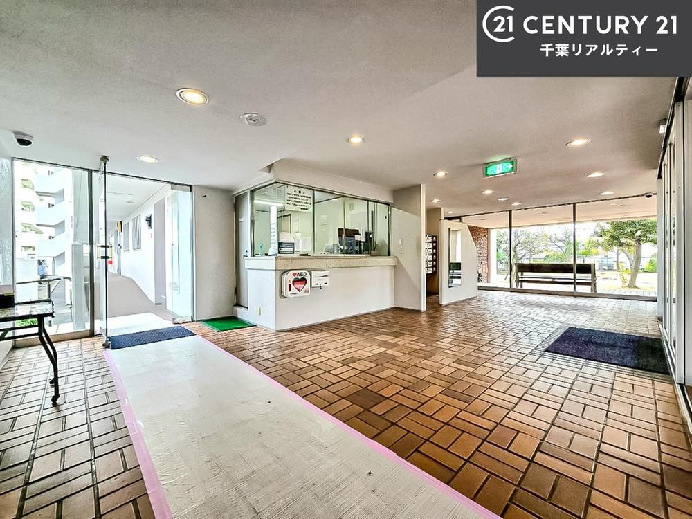 4LDK Apartment for Sale in Funabashi, Chiba - 84.5m2 - Thumbnail 3