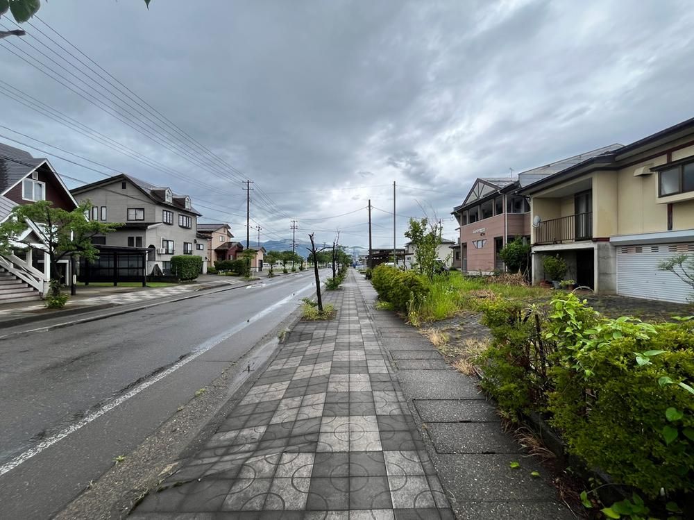Spacious 3DK House with Garage in Joetsu, Niigata - Thumbnail 2