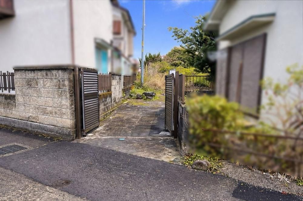 Land for Sale in Minamiashigara Near Wada River Station - Thumbnail 3