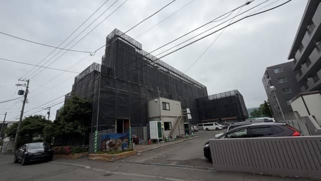 5-Story RC Apartment in Nishi Ward, Sapporo - Thumbnail 2